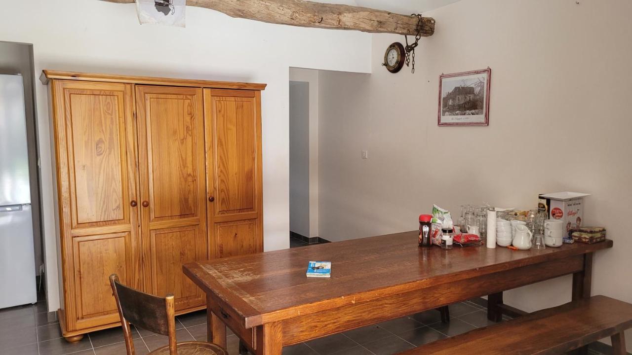 La Grange Saint-Jacques Vandrarhem Bach Exteriör bild